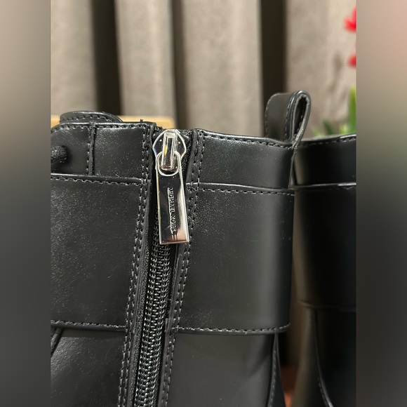 New Michael Kors Tatum Combat Lace up Boot Black size 5 / 6 / 7.5 - Picture 7 of 12